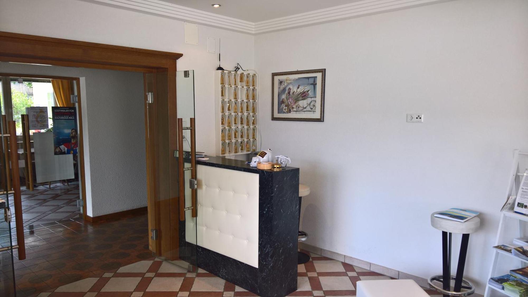 Hotel Krone Morter Kültér fotó